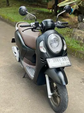 Honda Scoopy Prestige Keyless Thn 2024 F Kota Hitam Mulus