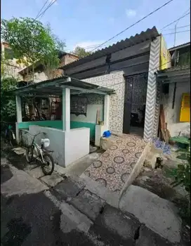 Dijual Kost Aktif tengah kota mataram. akses jalan Montor