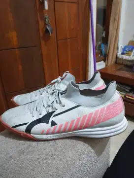 sepatu futsal ortus liberty