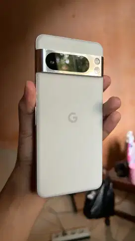 Google Pixel 8 Pro
