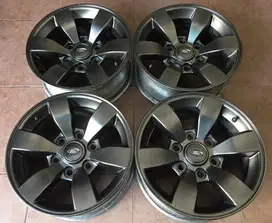 Velg Ford Ranger XLT R16 pcd 6x139,7 mulus set 4 biji