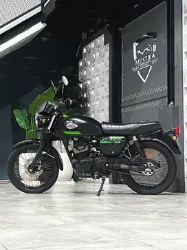 Super Keren‼️Kawasaki W175 Cafe th 2020 - Ayu Mustika