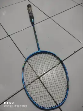 Jual raket bekas buat yg hobby batminton Monggo