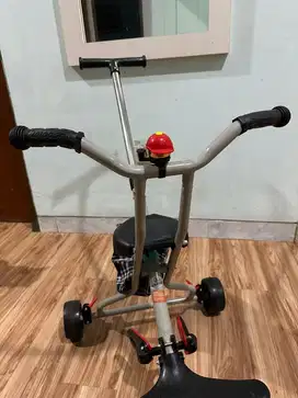 Stroller Exotic Roda Tiga