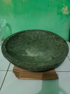 Di jual cobek besar ukuran 60 cm asli batu dr jawa tengah