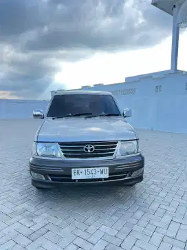 TOYOTA KIJANG KRISTA BENSIN M/T 2002