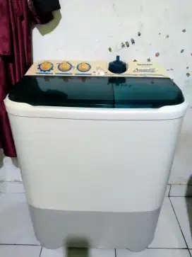 Mesin cuci merek Sharp kap 7kg