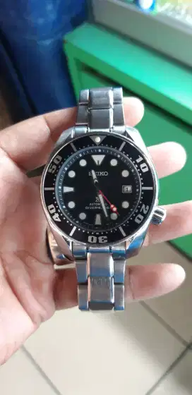Jam tangan pria matic