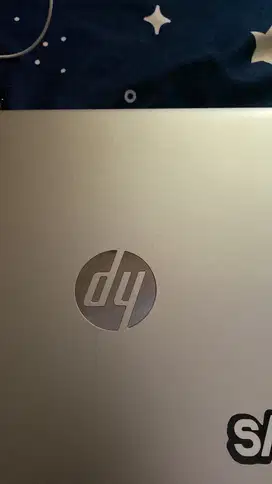 Merek/Brand: HP (Hewlett-Packard) 	•	Model: HP Laptop 14s-dq3xxx