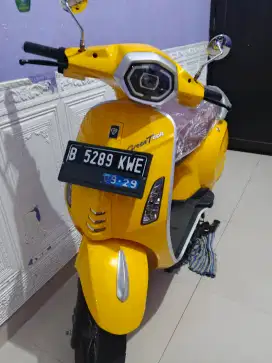 Di jual motor listrik atau vespa listrik