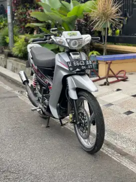 fiz r plat W sidoarjo lengkap hidup