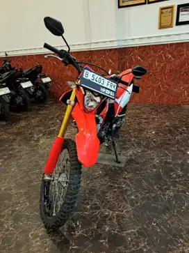 DP 1,5 JT HONDA CRF 150 2024 LIKE NEW ~ FREE OLI & SERVICE BERKALA