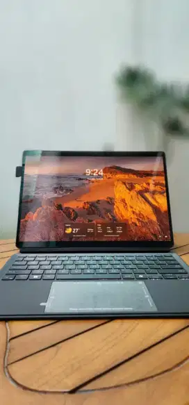 ASUS PROART PZ13
