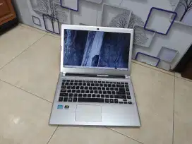 Acer V5-471G core i5 dg ram 8gb,grapics Nvidia dan pakai ssd