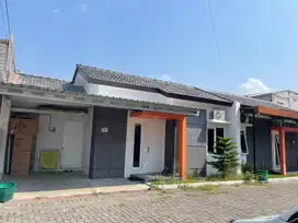 Di jual rumah murah di Gentan baki