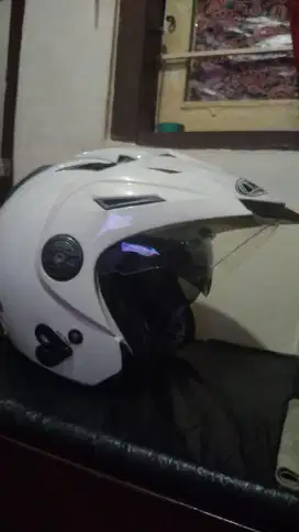 saya jual helm kyt