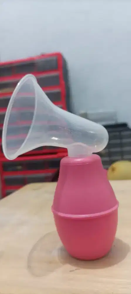 Pigeon Breast Pump Pompa Payudara