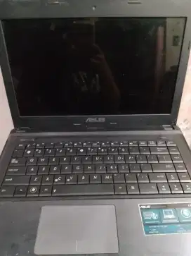 Leptop Asus x45A minus