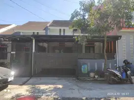 Jual cepat, mendesak! MAU DISITA, rumah cluster Ciwastra