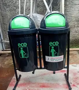 Tempat sampah outdoor 50 liter