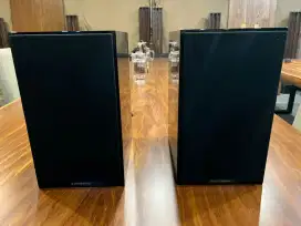 Bowers & wilkins seri CM5