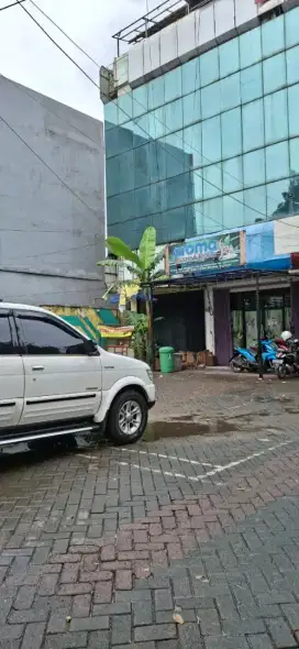 Ruko 3,5 Lantai Pasar Minggu (Strategis - Hook)