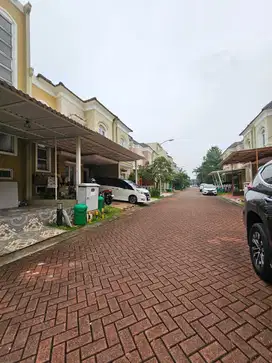 Disewakan rumah Cluster Samara Gading serpong