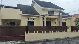 Rumah Second di Perum Dekat UMS Sukoharjo