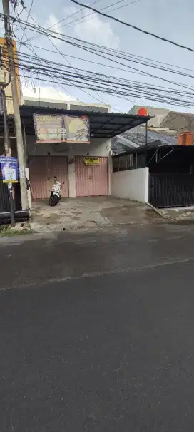 Disewakan Kios/Ruko
(Puri Bintaro Hijau) - Pondok Aren