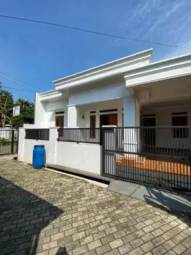 Dijual hunian Lt 150 dekat mall dtc maharaja