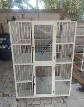 Kandang kucing aluminium