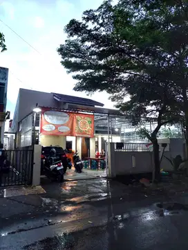 Rumah Strategis Bisa Untuk Usaha dekat Kampus UNU Banyuraden