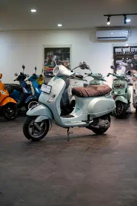Vespa lx 150 3vie 2013