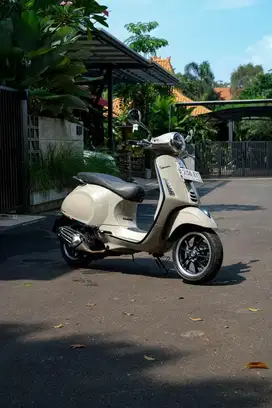 Vespa primavera s 150 LED 2022
