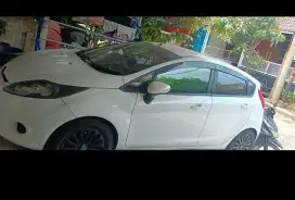 Dijual Ford Fiesta 2011 Matic – Siap Pakai, Kondisi Terawat!