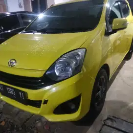 Di jual ayla x thn 2021 cash dan kredit