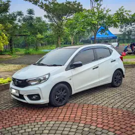 Honda Brio E CVT (Upgrade Urbanite Look)