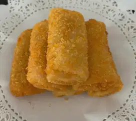 Risoles rogut vegetarian vegan/halal isi 2 biji