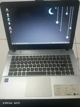 Laptop Asus X441M