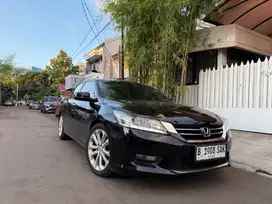 Honda Accord VTi-L 2014 AT