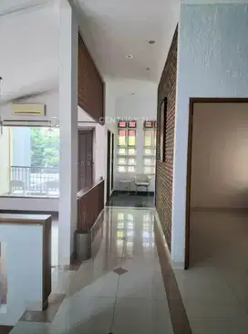 Dijual Rumah Renov Siap Huni Di Sektor 9 GB12029