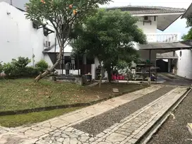 Rumah Di Bawah Harga Pasar (hitung Tanah Saja) Di Jalan Panggung
