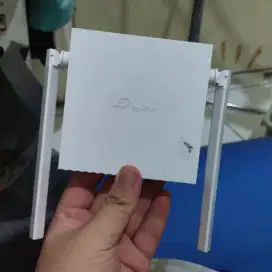 TP-LINK TL-WR820N