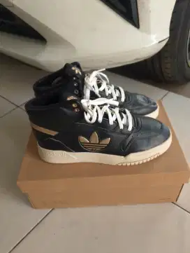 Sepatu second adidas drop step black gold size 40 original