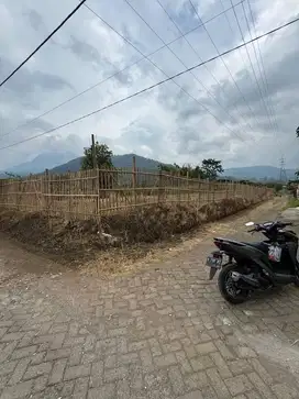 Tanah Tengah Kota belakang museum angkut