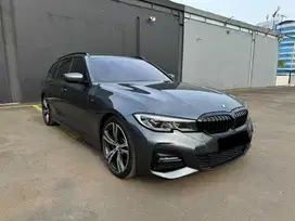 BMW 320i Touring 2020