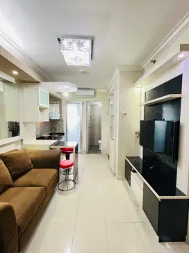 Disewakan 2 BR Furnished Tower H. Lt. 7