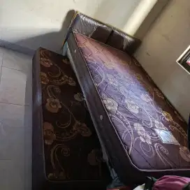 Kasur tingkat Guhdo