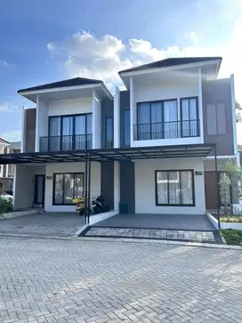 DIJUAL RUMAH 2LT PANDANARAN AVENUE TYPE 65/84