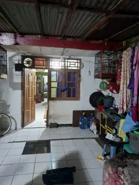 Di Jual cepat 1 unit Rumah Kontrakan